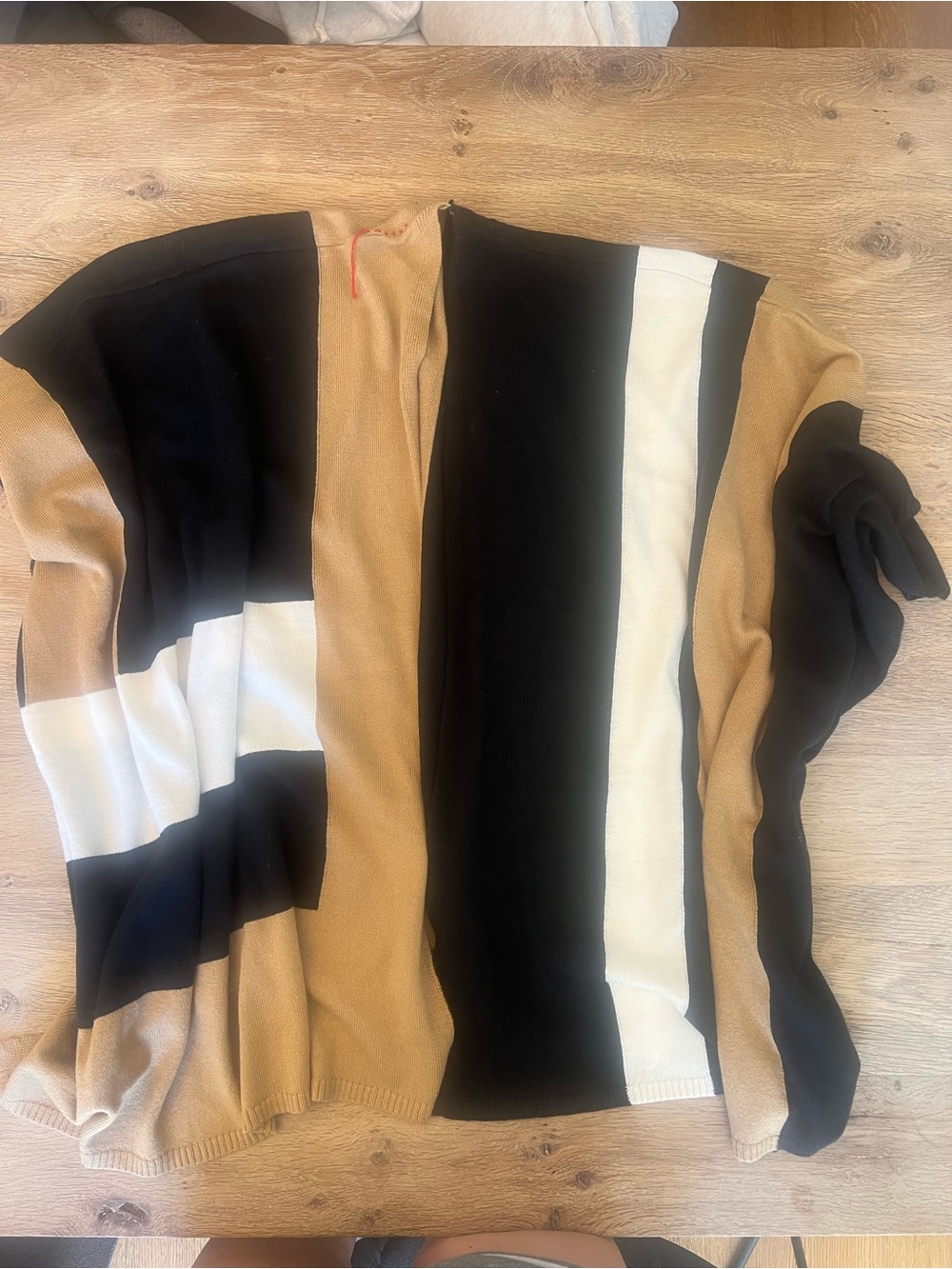Parrish LA Colorblock Knit Wrap Poncho Shawl One Size Rachel Zoe Box of Style